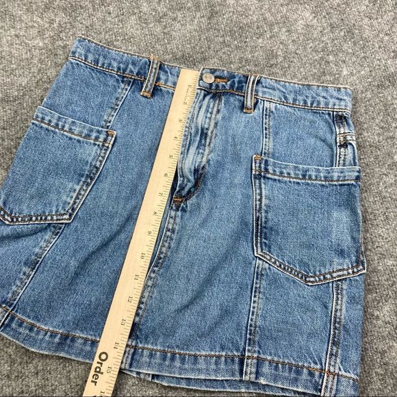 BDG Urban Outfitters 90s Style Button Front Denim Blue Jean Skirt Size M - Picture 2 of 7